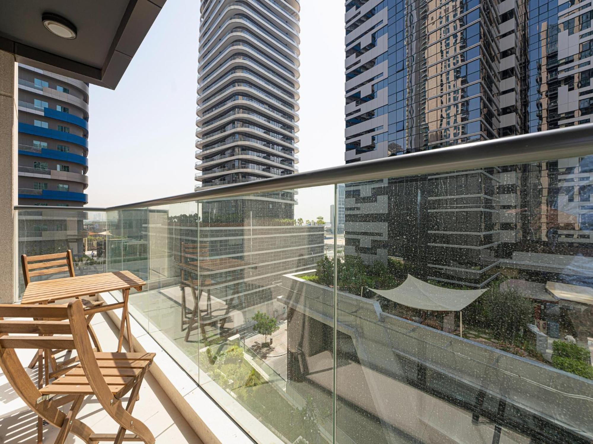 Luxe Apartments Near Dubai Mall Burj Khalifa Pool Gym Parking Экстерьер фото
